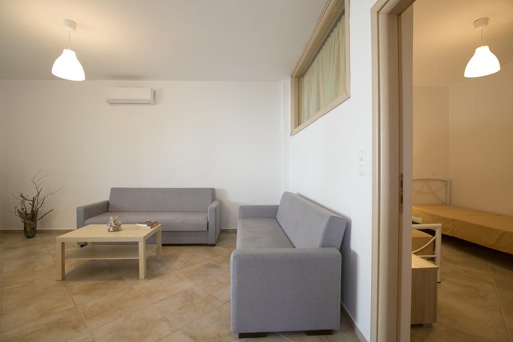 Velia Boutique Apartments Ouranoupoli Bagian luar foto